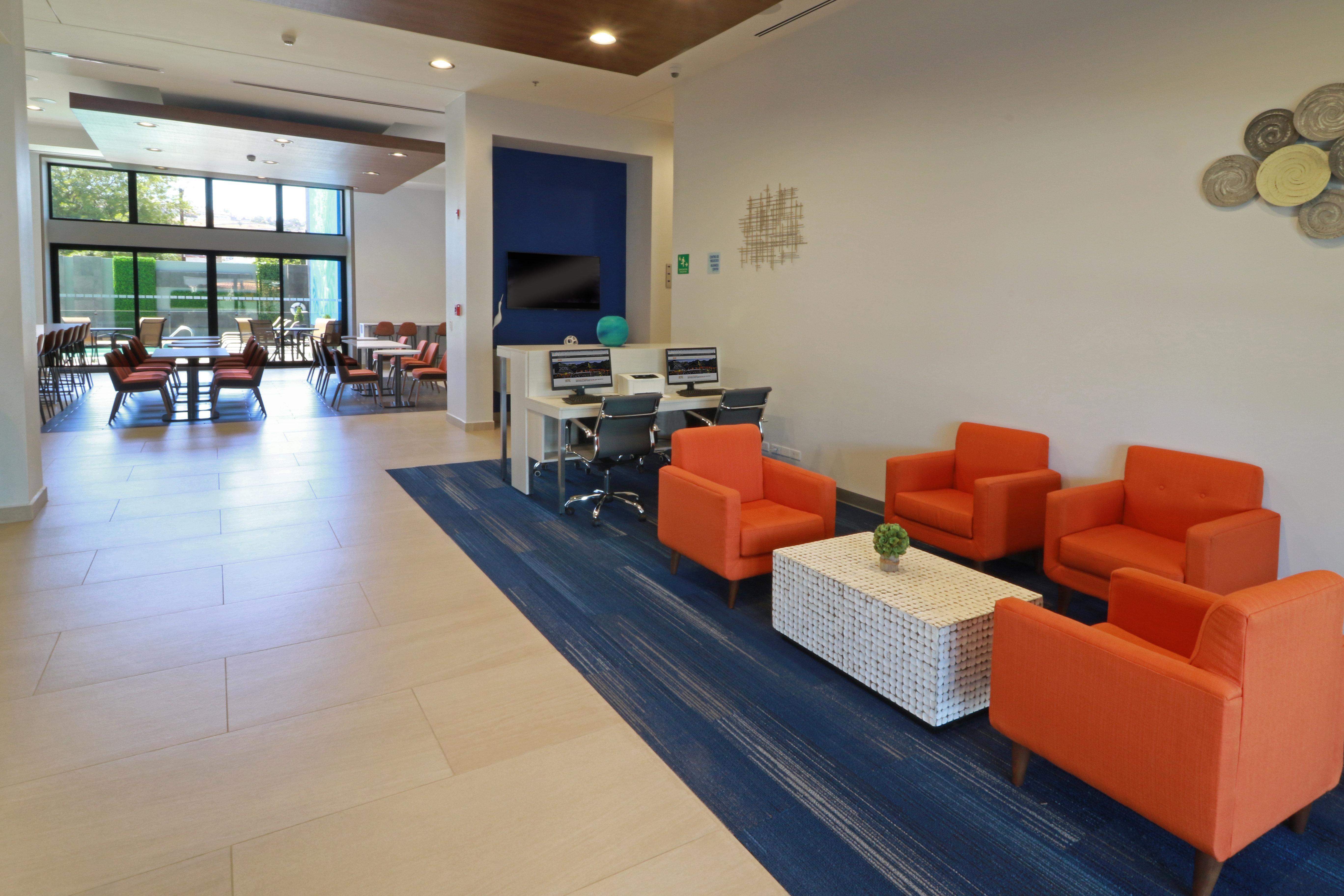 Holiday Inn Express & Suites - Ensenada Centro By Ihg Екстериор снимка