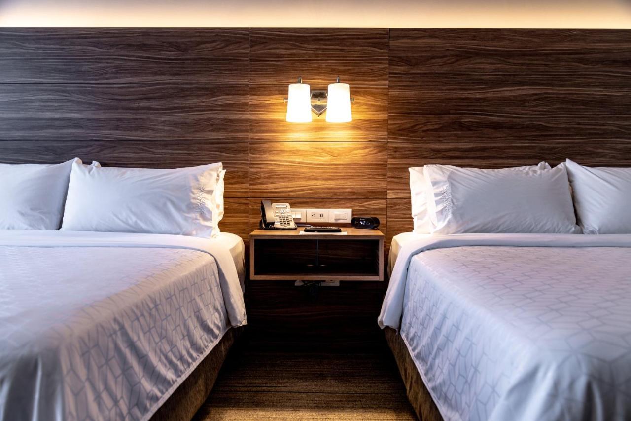 Holiday Inn Express & Suites - Ensenada Centro By Ihg Екстериор снимка