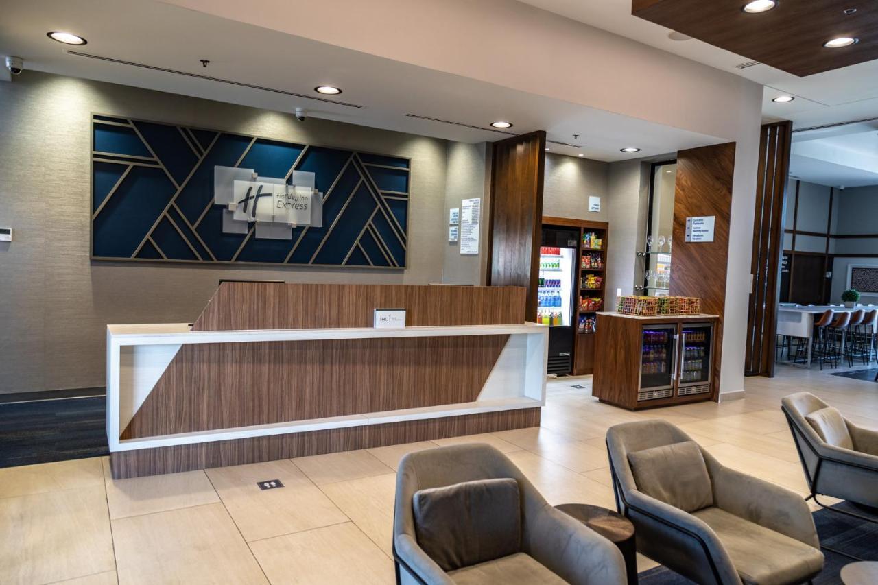 Holiday Inn Express & Suites - Ensenada Centro By Ihg Екстериор снимка