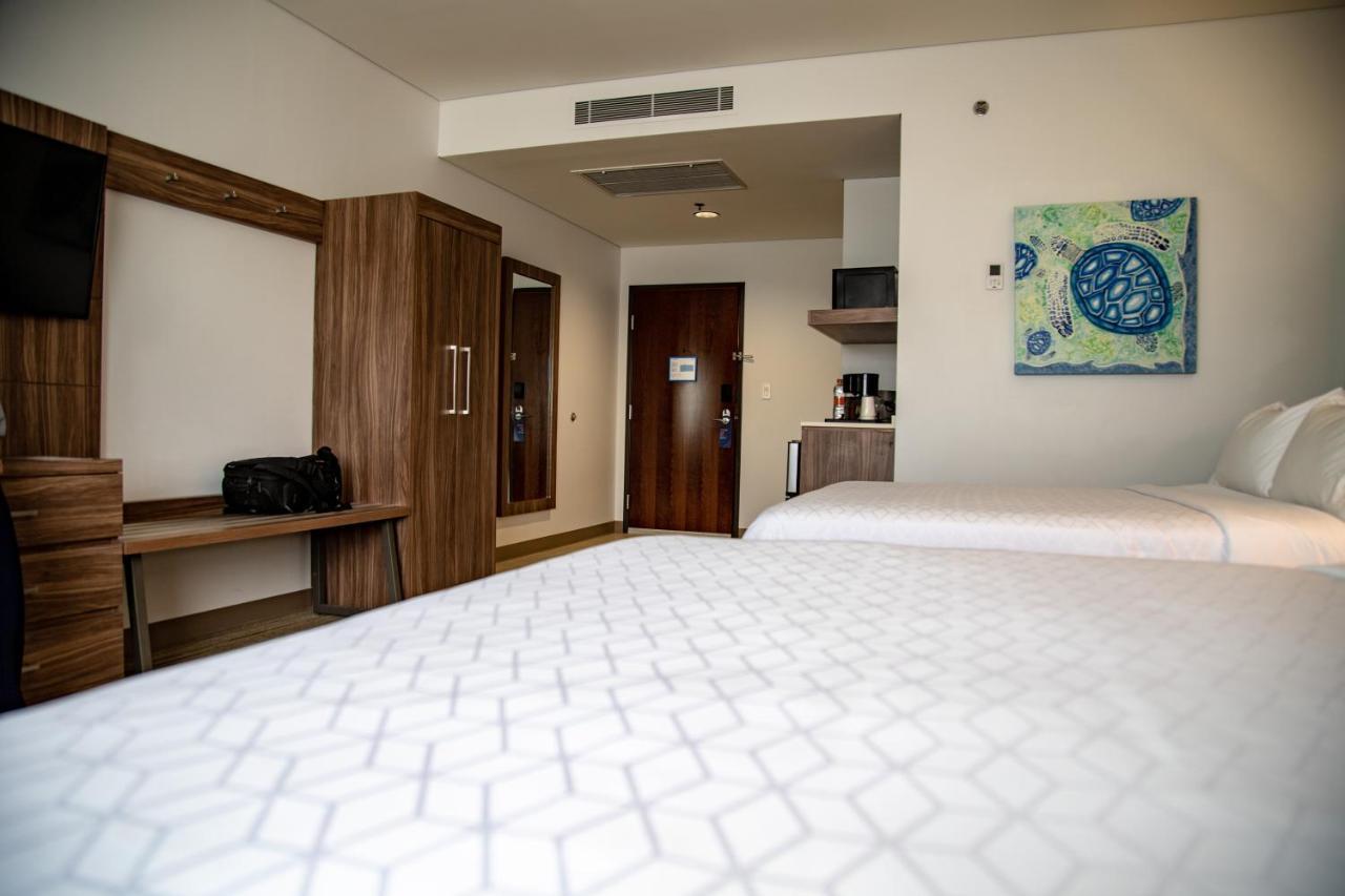 Holiday Inn Express & Suites - Ensenada Centro By Ihg Екстериор снимка
